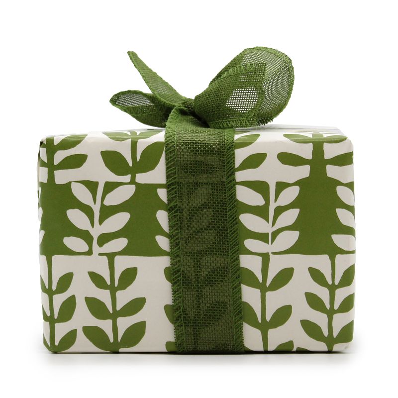 Caja de Regalo con Vela y Bombas de Baño - White Fig & Fellberry