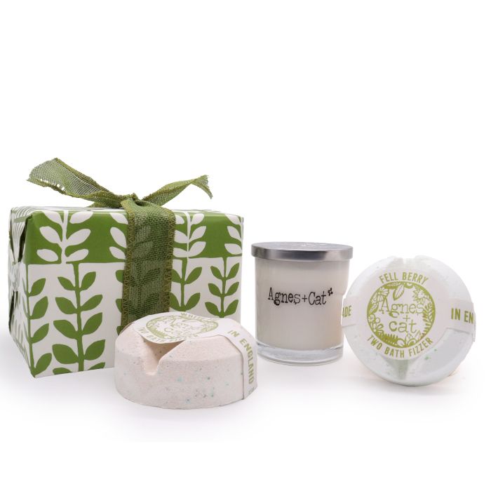 Caja de Regalo con Vela y Bombas de Baño - White Fig & Fellberry