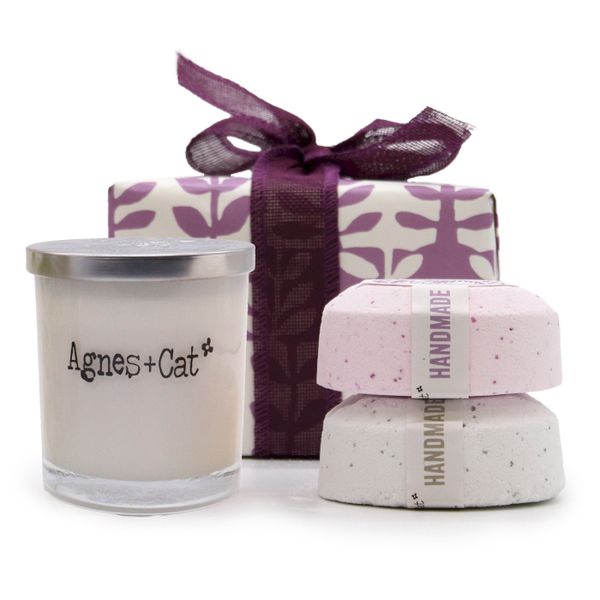 Caja de Regalo con Vela y Bombas de Baño - Provence & Tea and Roses